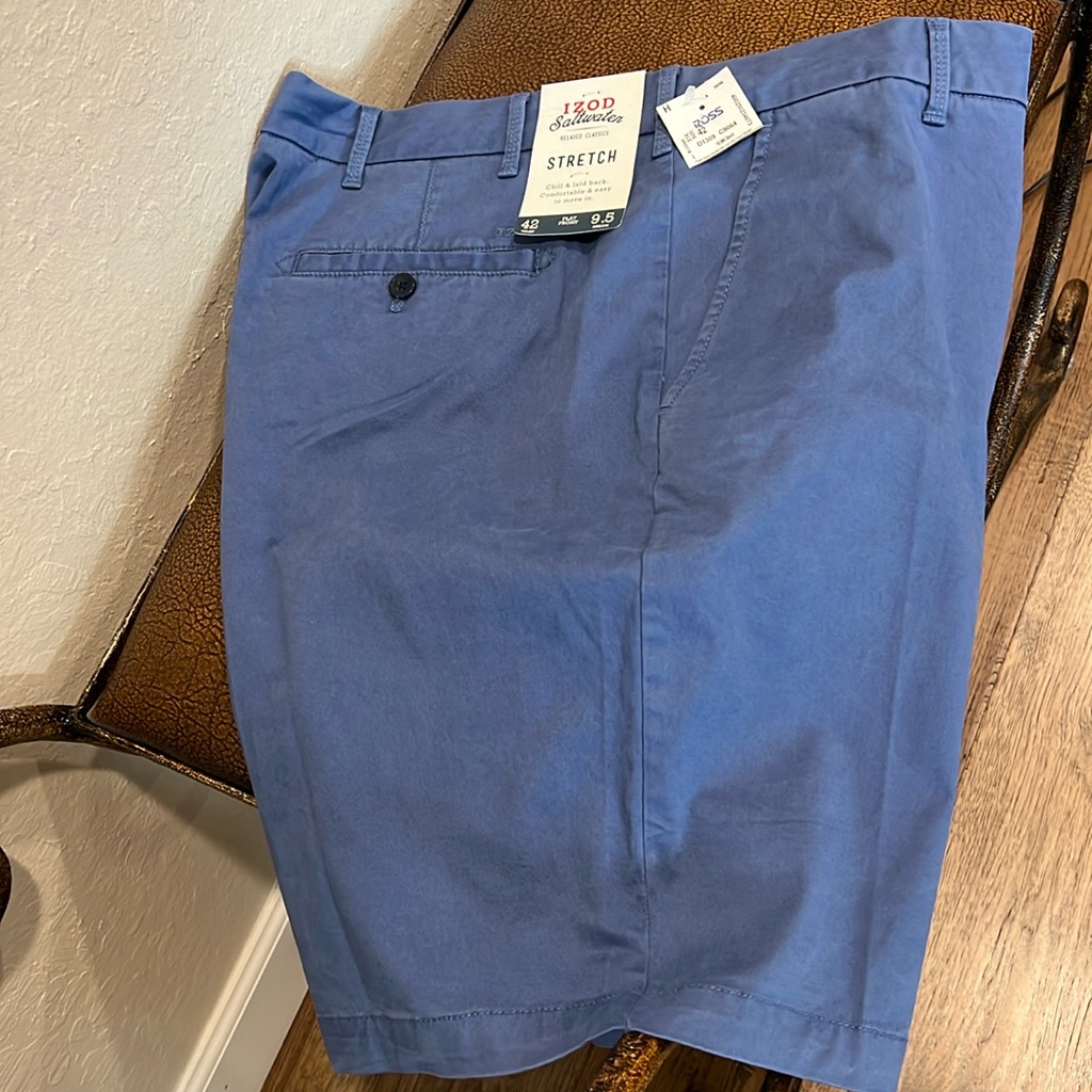 Brand New Izod Saltwater Relaxed Classics Stretch Flat Front Shorts 98 Cotton